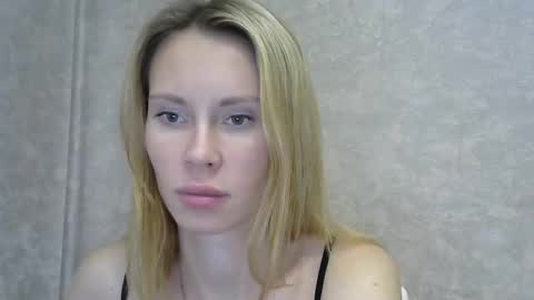 Snapshot of _alex1819 chatting on 11-12-25, 07:53 _alex1819 online show from 11-12-25, 07:53