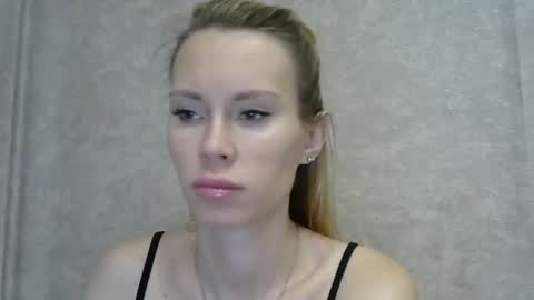 Snapshot of _alex1819 chatting on 12-16-25, 06:51 _alex1819 online show from 12-16-25, 06:51