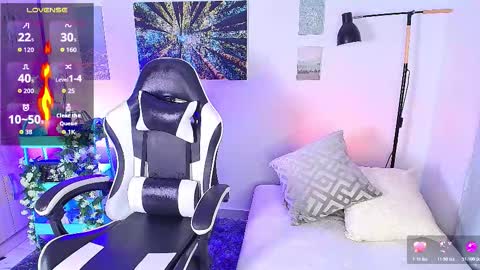 Snapshot of _alex_carter chatting on 11-04-25, 10:36 alex carter online show from 11-04-25, 10:36