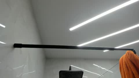 Alex online show from 05-19-26, 04:24