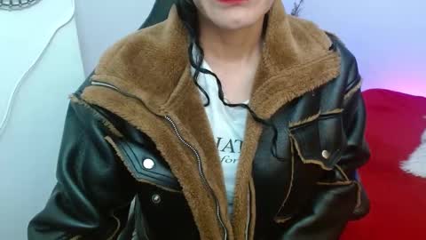 Alexandra online show from 02-15-25, 04:36