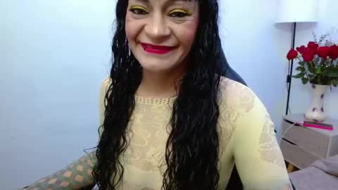 Alexandra online show from 10-05-25, 01:48