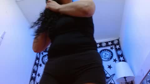 Alexandra online show from 12-21-25, 11:17