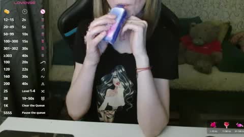  AliceCullen  online show from 11-24-25, 03:34