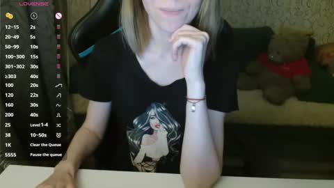  AliceCullen  online show from 11-27-25, 03:36