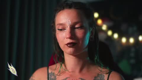 Snapshot of _alicemorrison_ chatting on 12-15-24, 04:37 Alice Morrison Mistress Datura online show from 12-15-24, 04:37