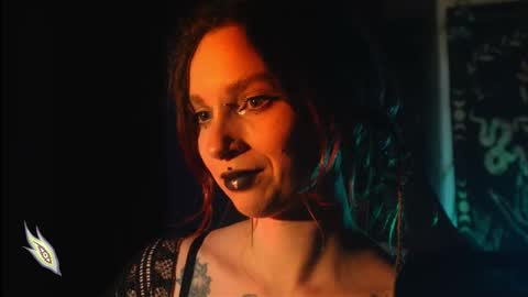 Snapshot of _alicemorrison_ chatting on 11-25-25, 07:03 Alice Morrison Mistress Datura online show from 11-25-25, 07:03