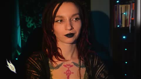 Snapshot of _alicemorrison_ chatting on 12-17-25, 07:09 Alice Morrison Mistress Datura online show from 12-17-25, 07:09