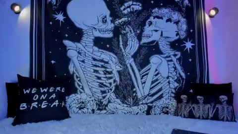 _alicesasha_ online show from 06-14-26, 09:44