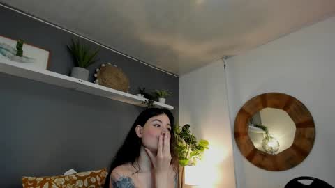  Alice  online show from 02-20-25, 11:10