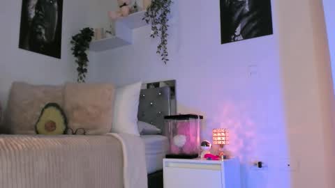 Karo online show from 09-17-25, 12:01