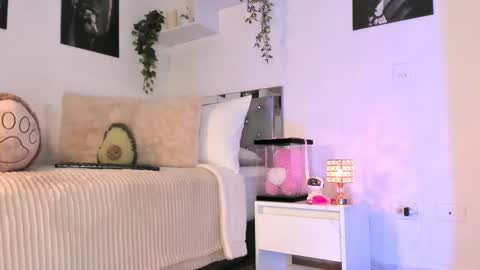 Karo online show from 09-23-25, 10:02