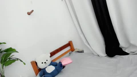 Thea online show from 12-20-25, 08:32