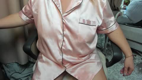 lisa online show from 09-18-25, 08:05