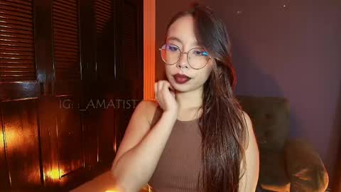Snapshot of _amarella_ chatting on 04-29-26, 05:41 Ana online show from 04-29-26, 05:41
