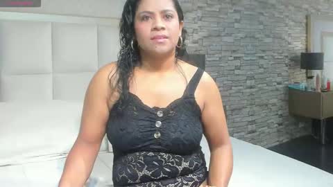 Snapshot of _amber__rose chatting on 03-02-26, 07:32 A M B E R online show from 03-02-26, 07:32