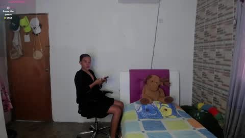 AMELIA  online show from 04-12-26, 05:29