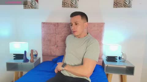 Snapshot of _andrewfalcon2 chatting on 01-16-25, 12:31 _andrewfalcon2 online show from 01-16-25, 12:31