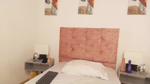 Snapshot of _andrewfalcon2 chatting on 01-23-25, 12:30 _andrewfalcon2 online show from 01-23-25, 12:30