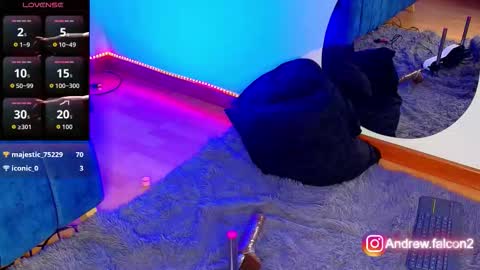 Snapshot of _andrewfalcon2 chatting on 10-16-25, 07:48 _andrewfalcon2 online show from 10-16-25, 07:48