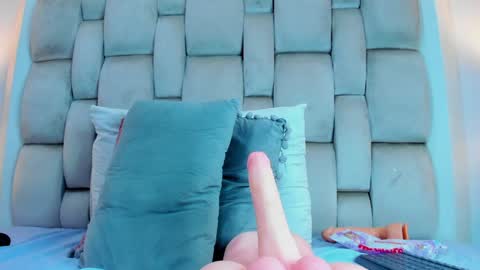 Angel Azul online show from 01-16-25, 02:51