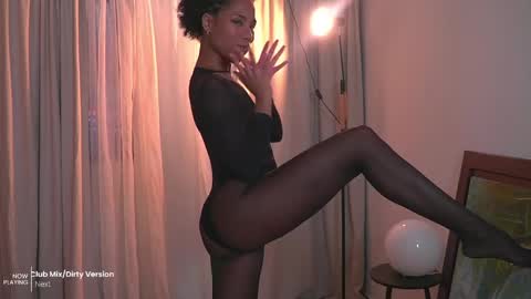 Snapshot of _angeleyes chatting on 05-22-26, 08:58 Angie - online show from 05-22-26, 08:58