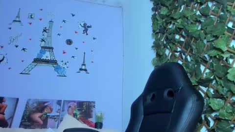 Snapshot of _angelnaugthy_ chatting on 02-08-25, 03:08 ANGEL online show from 02-08-25, 03:08