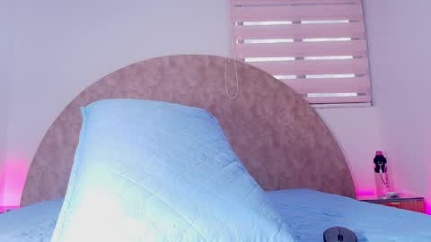 Snapshot of _aniisha_ chatting on 05-14-26, 07:20 Any online show from 05-14-26, 07:20