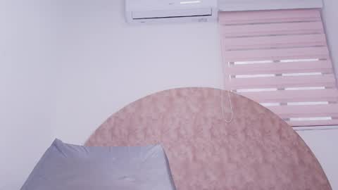 Snapshot of _aniisha_ chatting on 05-19-26, 07:20 Any online show from 05-19-26, 07:20