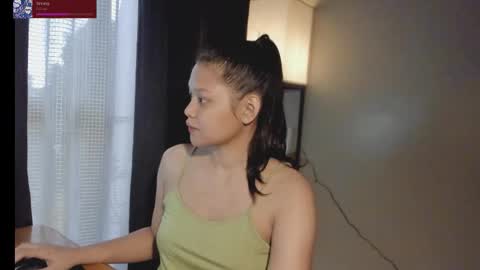 Snapshot of _ann1e_ chatting on 02-10-26, 06:50 annie . online show from 02-10-26, 06:50