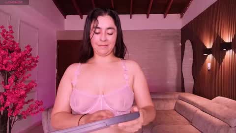 Ana online show from 03-21-26, 07:17