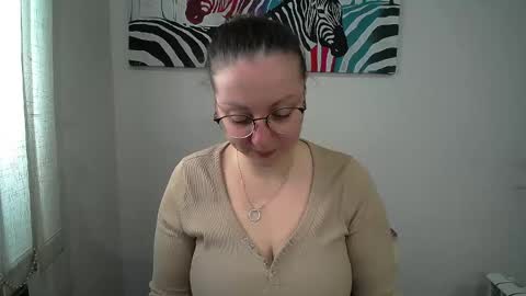 Anna online show from 04-22-26, 06:38