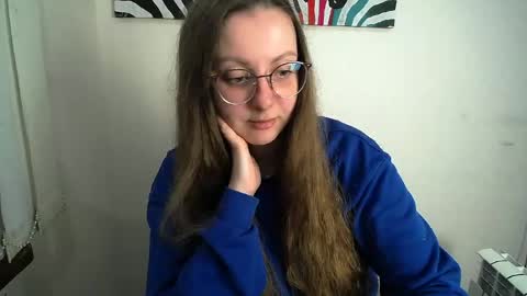 Snapshot of _annabelle_lee chatting on 05-06-26, 06:19 Anna online show from 05-06-26, 06:19