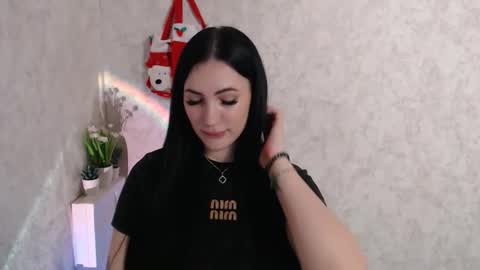 Anna online show from 12-21-25, 05:36