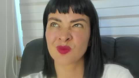 Snapshot of _antomouth_paradise chatting on 07-23-26, 10:40 antonia online show from 07-23-26, 10:40