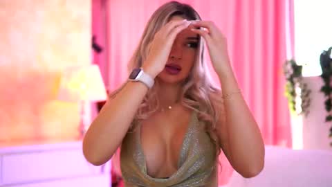 Arielle online show from 01-09-26, 08:39