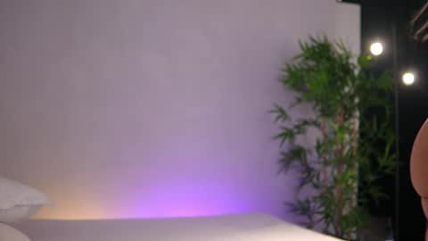 Arielle online show from 03-09-26, 07:12