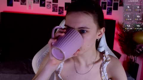 _ash_leyy_ online show from 01-08-26, 01:41