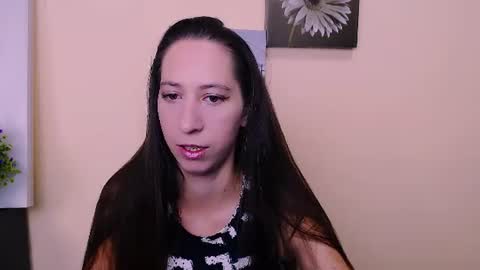 Snapshot of _astraia_ chatting on 07-14-26, 06:18 _astraia_ online show from 07-14-26, 06:18