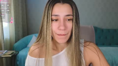 _aura_18 online show from 04-07-26, 02:01