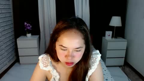 Snapshot of _ayesha19 chatting on 12-10-24, 02:27 yesha3 online show from 12-10-24, 02:27