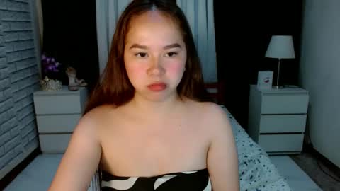 Snapshot of _ayesha19 chatting on 12-26-24, 12:49 yesha3 online show from 12-26-24, 12:49