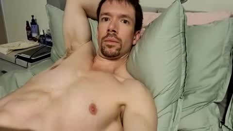 Snapshot of _b_h_c_ chatting on 03-01-26, 04:25 _b_h_c_ online show from 03-01-26, 04:25