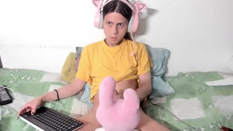 _baby_vi online show from 02-27-26, 01:49