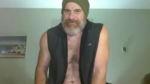 Snapshot of _bacchus chatting on 05-14-26, 01:29 Bacchus online show from 05-14-26, 01:29
