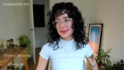 Snapshot of _bellaela chatting on 02-13-25, 10:00 Ella online show from 02-13-25, 10:00