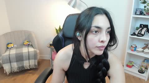 Bella Evans online show from 01-17-25, 08:45