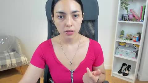 Snapshot of _bellaevans_ chatting on 06-16-26, 04:48 Bella Evans online show from 06-16-26, 04:48