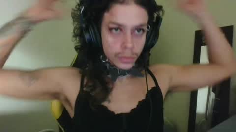 _besta online show from 06-21-26, 11:07