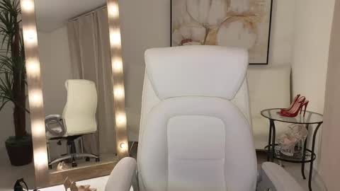 Beylly online show from 03-11-25, 04:32